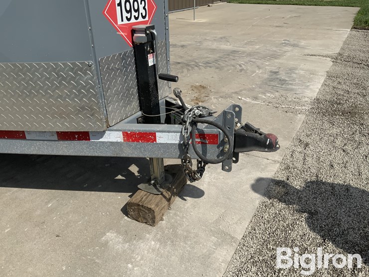 2013-thunder-creek-adt500-500-gal-t/a-fuel-trailer-image-15