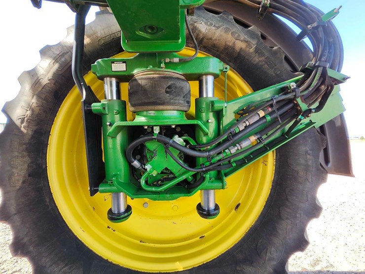 2014-john-deere-4940-image-21