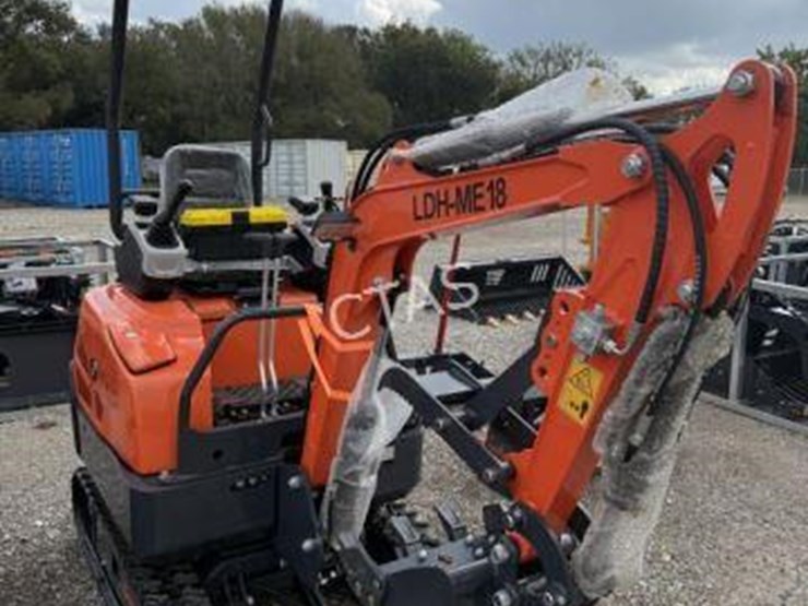 #71-•-land-hero-mini-excavator---model:-ldh-me18-gas-image-2