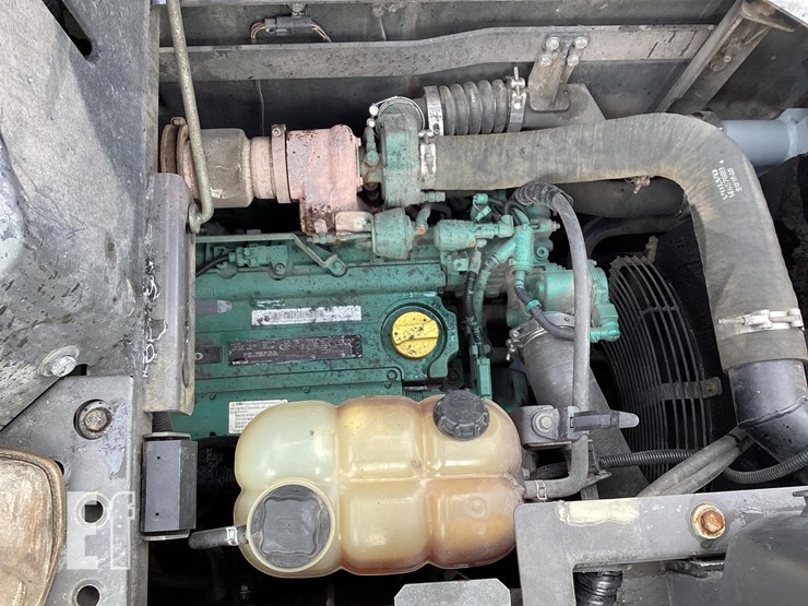 2020-volvo-ecr145el-image-13