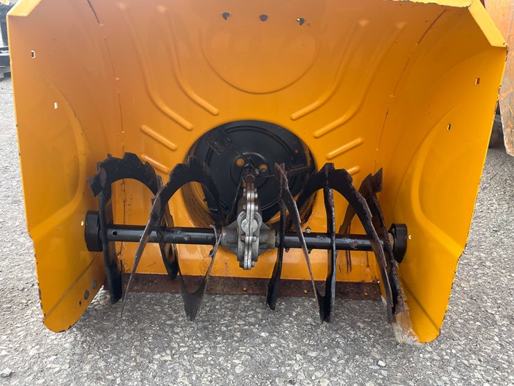 #14074-•-poulan-pro-24"-snowblower-(o11)-image-23