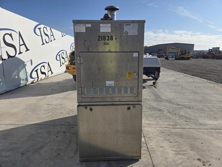 #5022-•-dryair-chm-2200-0300-air-dryer-image-8