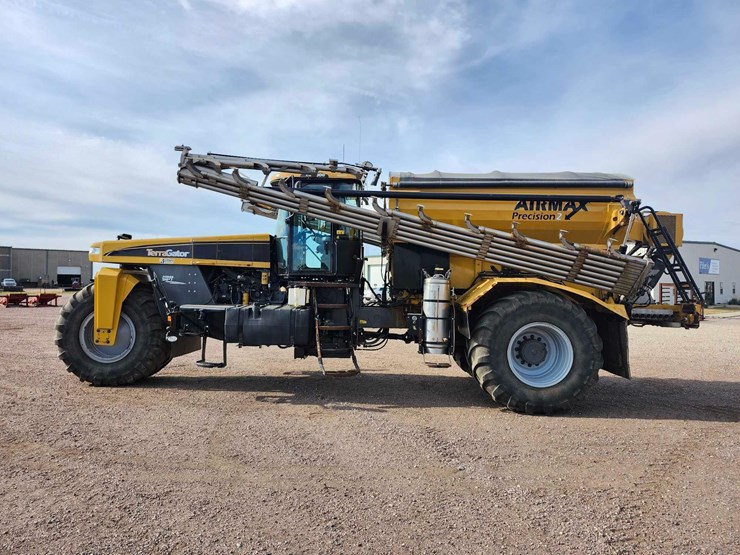 2013-agchem-9300-terragator-image-7
