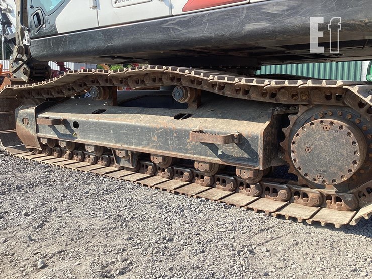 2021-bobcat-e165-image-13