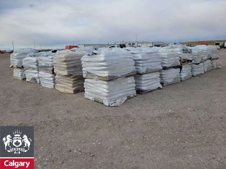 70-pallets-of-burlap-image-5