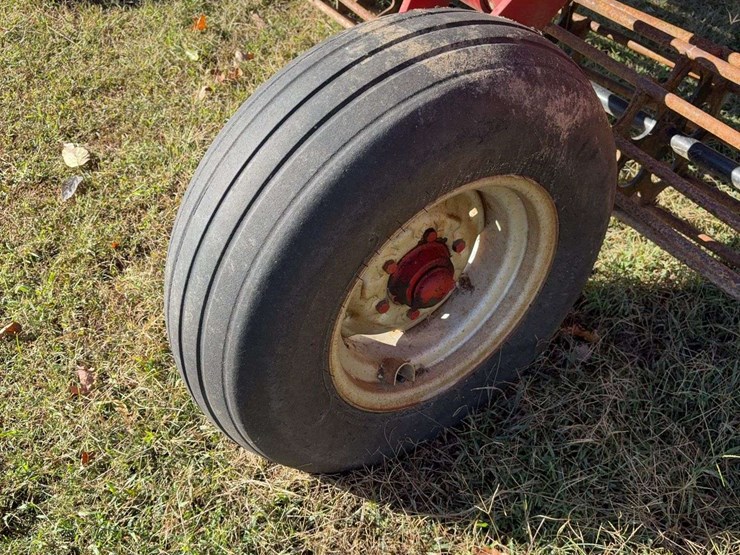 case-ih-crumbler-image-9