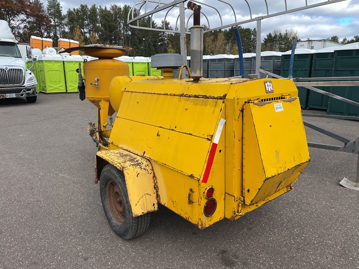 #4514-•-ingersoll-rand-gyro-flo-160cfm-portable-air-compressor-sand-blaster-image-6