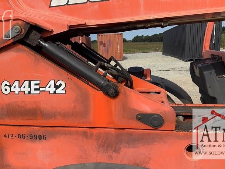 lull-644e-42-image-16