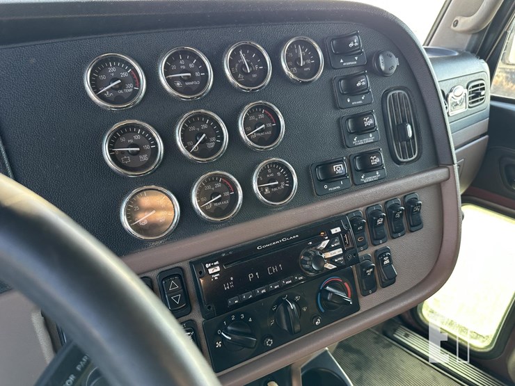 2014-peterbilt-386-image-20