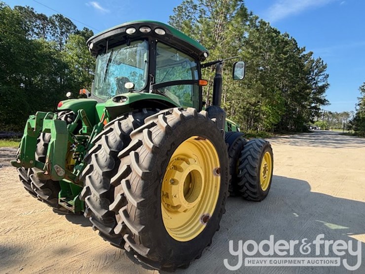 2013-john-deere-8310r-image-4