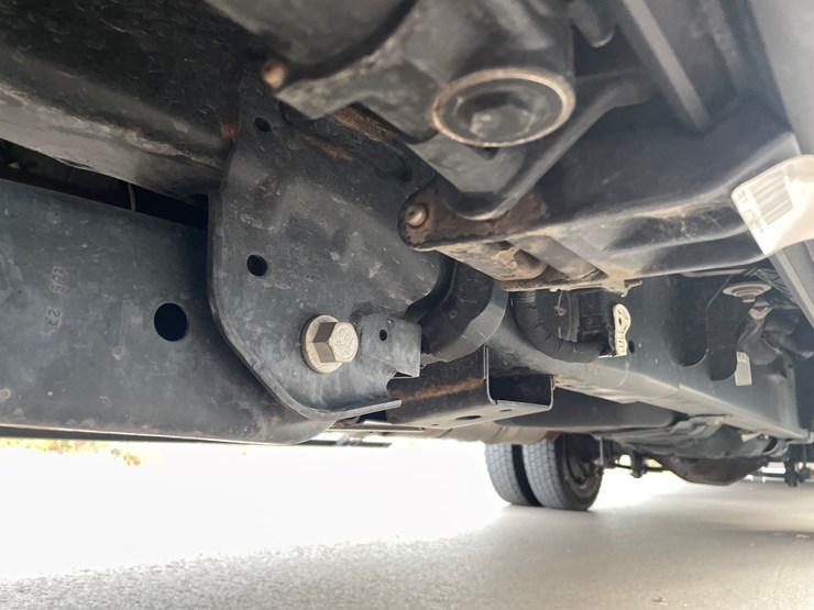 2023-ford-f450-platinum-image-18