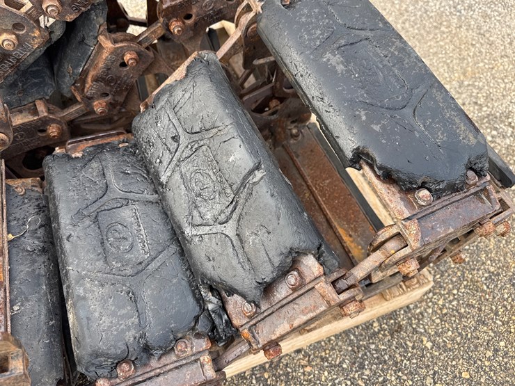 #14078-•-skid-steer-tracks-(o10)-image-5