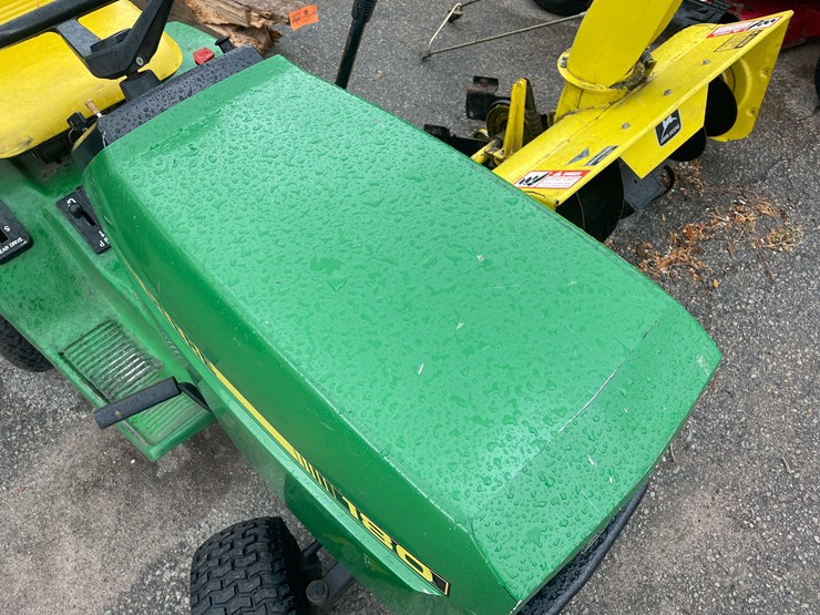 john-deere-180-image-4