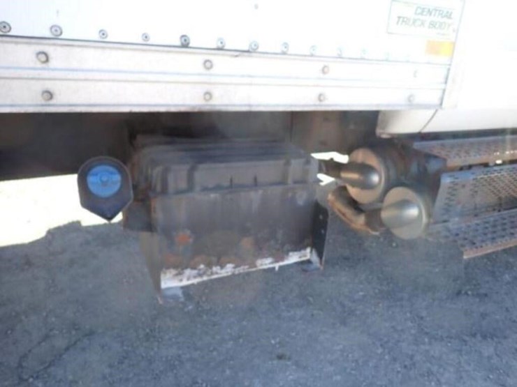 2013-ford-f750-image-64