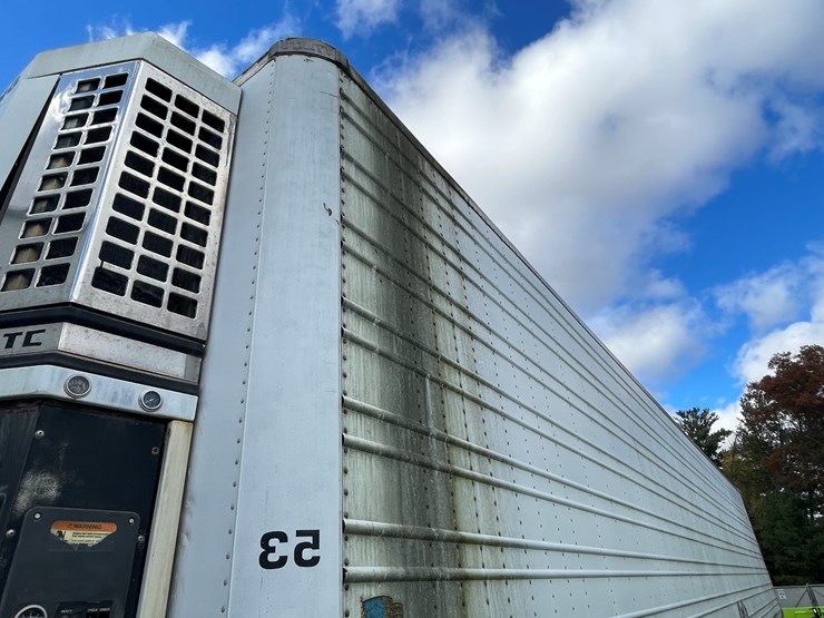 1996-utility-53'-image-14