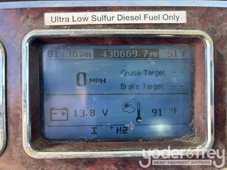 2017-mack-chu613-image-14