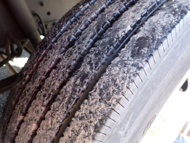 2015-freightliner-mt55-image-64