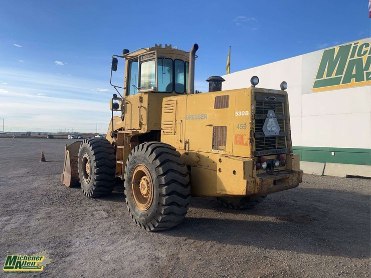 1979-dresser-530b-wheel-loader-image-3