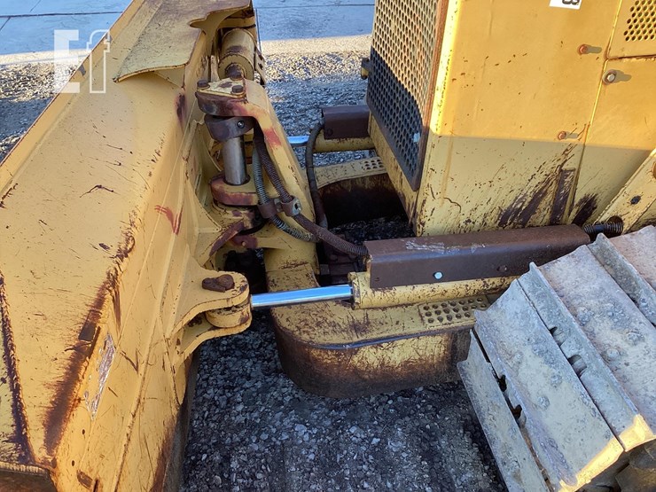 2000-caterpillar-d5m-xl-image-10