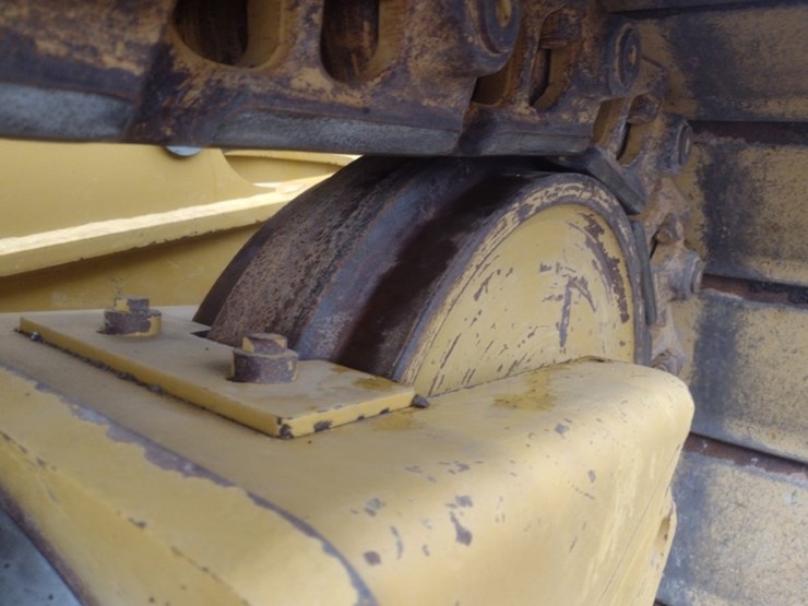 15-caterpillar-d6n-lgp-image-35