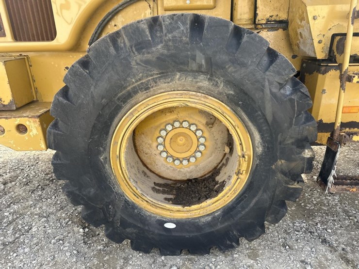 2012-caterpillar-930h-image-64