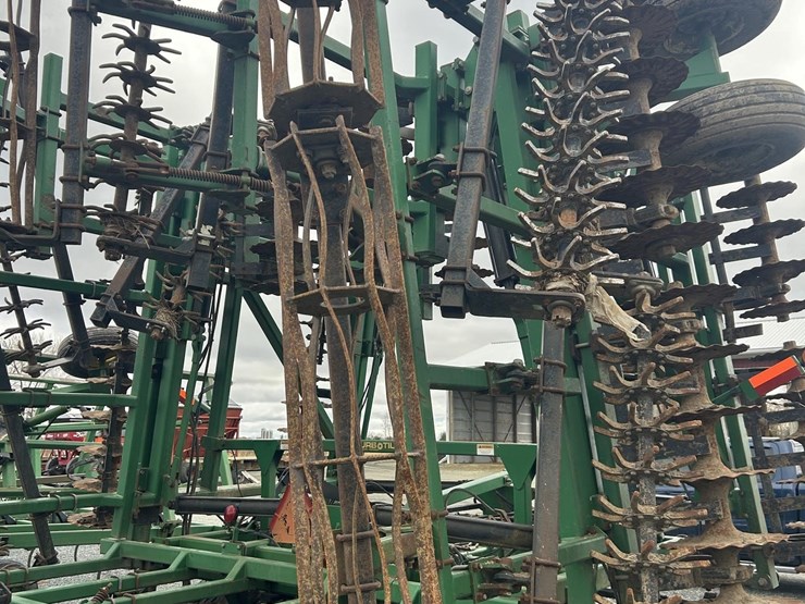 2014-great-plains-4000tt-image-6