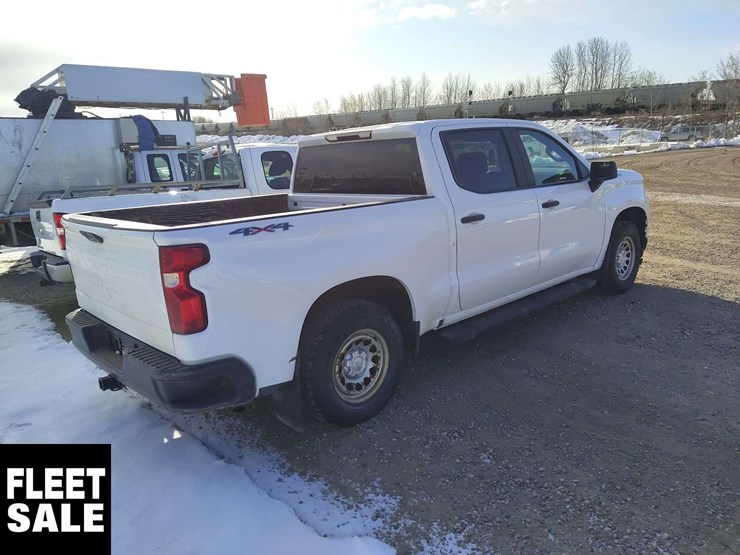 2020-chevrolet-silverado-1500-image-4