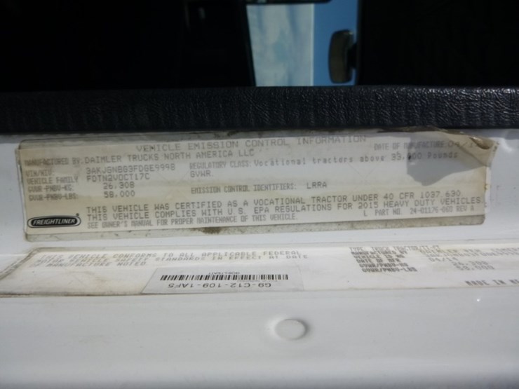 freightliner-coronado-122-image-5