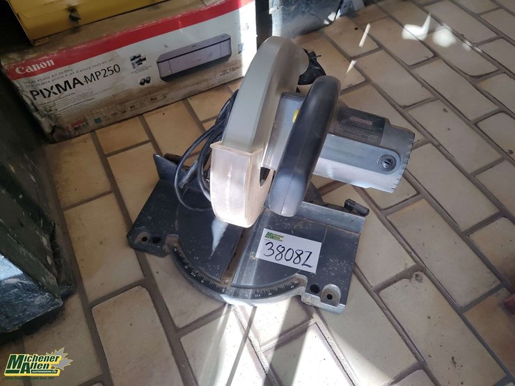 craftsman-8-1/4in-mitre-saw-image-2