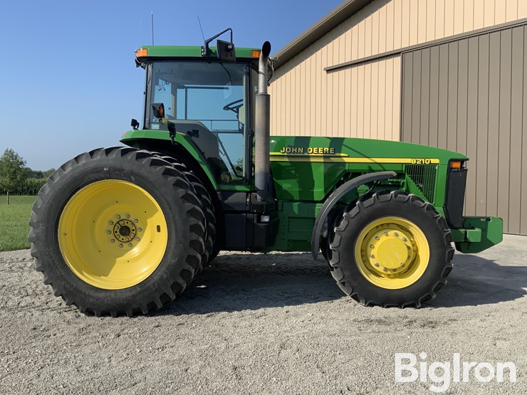 2000-john-deere-8210-image-4