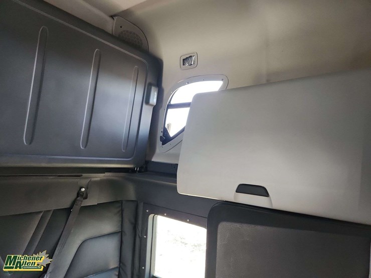 2024-western-star-57x-image-16