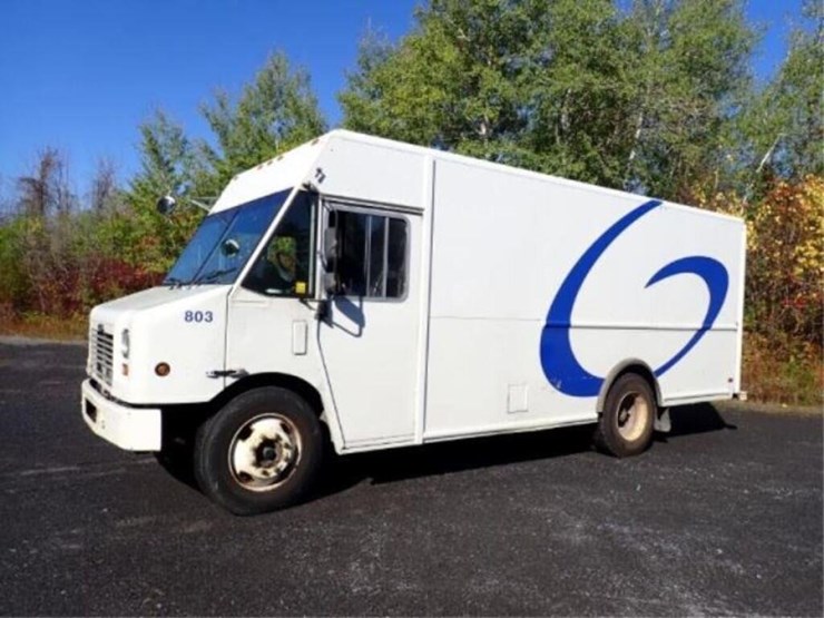 2008-freightliner-mt55-image-1