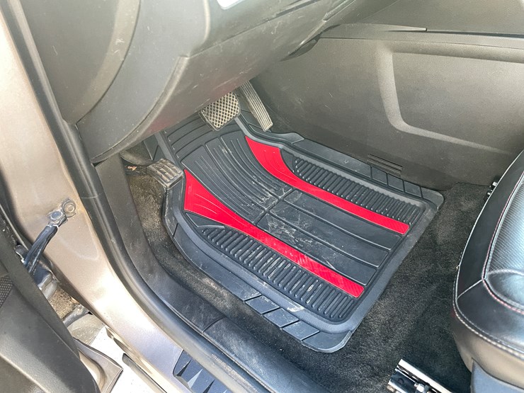 2012-chevrolet-equinox-lt-image-42