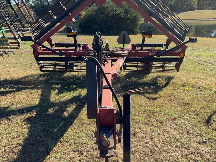 case-ih-crumbler-image-2