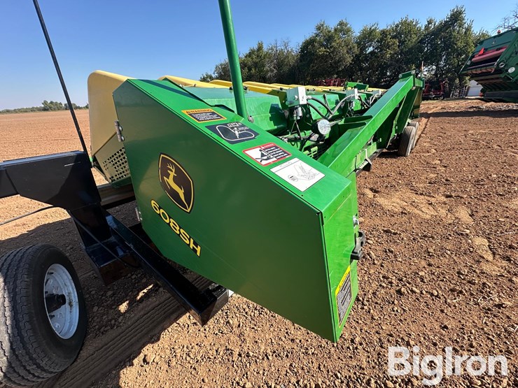 2018-john-deere-608sh-image-12
