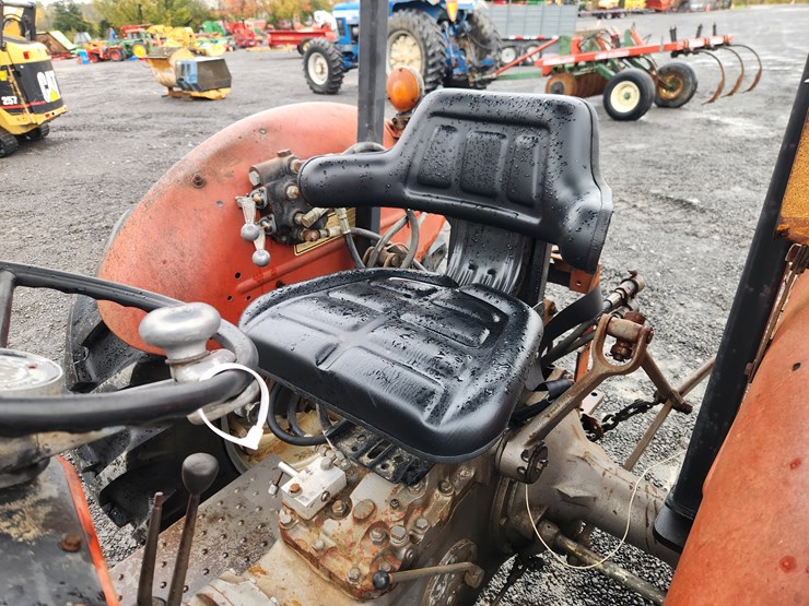 massey-ferguson-245-image-5