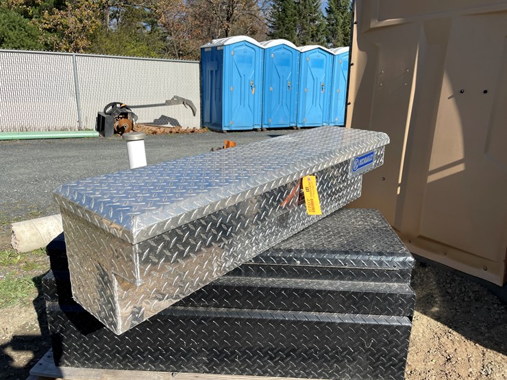 #5707-•-kobalt-truck-bed-toolbox-image-1