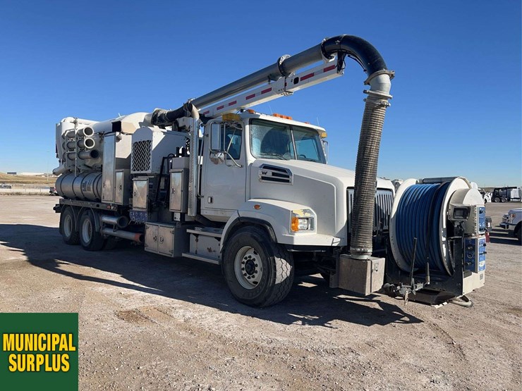 2015-western-star-4700-image-6