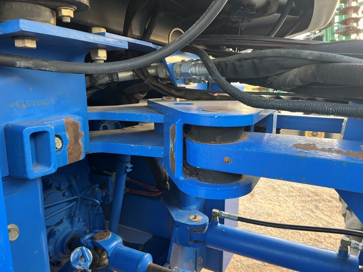 2001-new-holland-9484-image-19