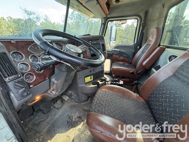 2017-mack-chu613-image-12