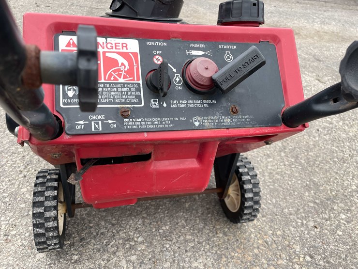#14031-•-toro-ccr-snowblower-(o4)-image-19