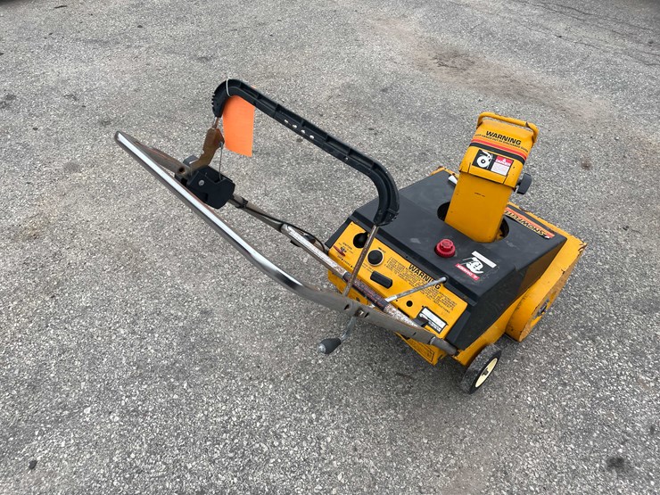 #14032-•-mtd-3/21-snowblower-(o4)-image-4