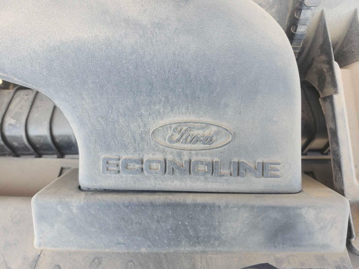 2007-ford-e350-image-14