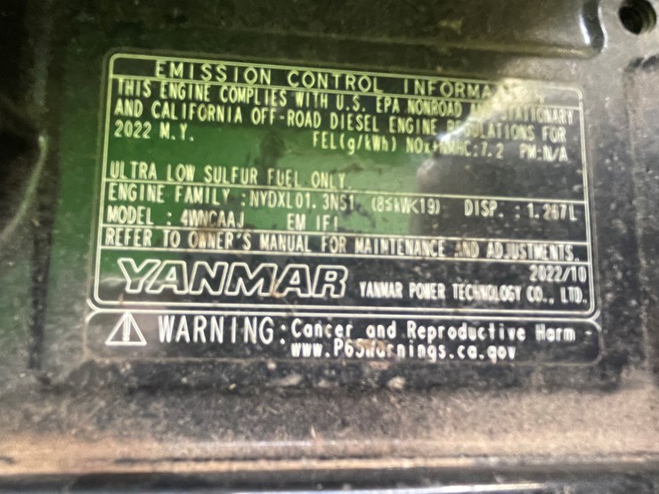 2024-john-deere-1025r-image-48