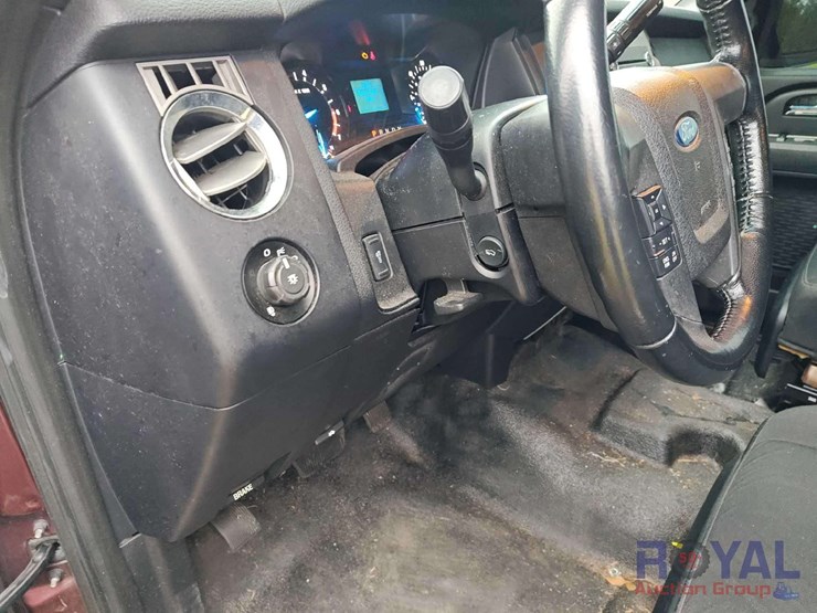 2016-ford-expedition-image-13