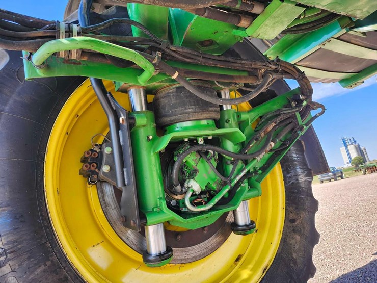 2014-john-deere-4940-image-18