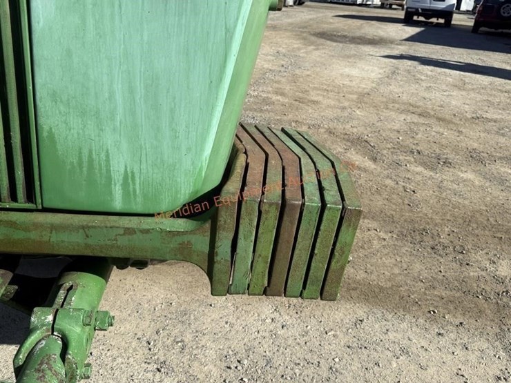 john-deere-4010-image-29