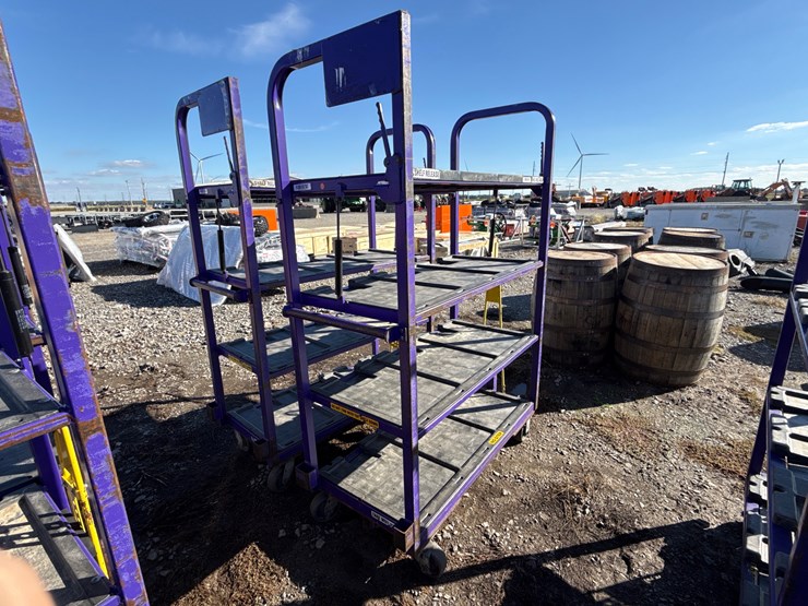 #28433-•-lot-of-(2)-industrial-warehouse-carts-image-4