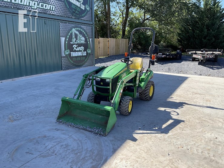 2014-john-deere-1023e-image-8