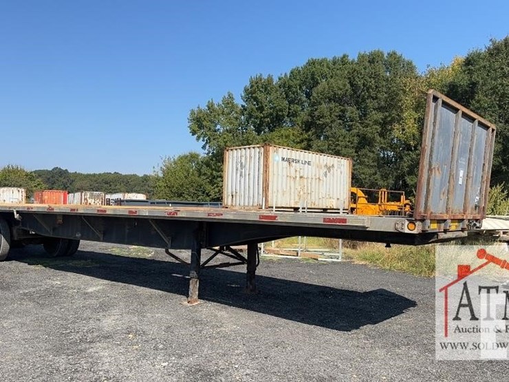 1999-utility-48'-flatbed-image-1